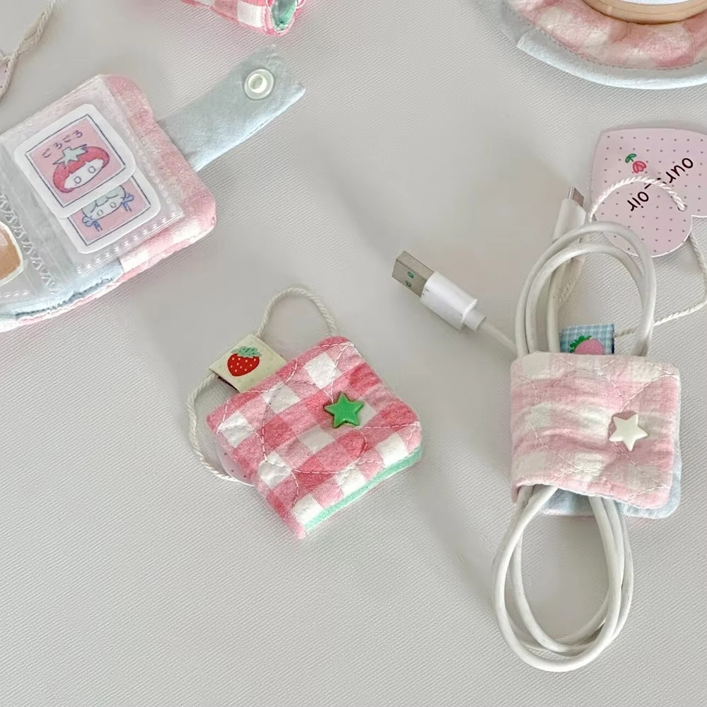 Graziosa Borsa per Cuffie in C - Cable Management Bag recensione e prezzo